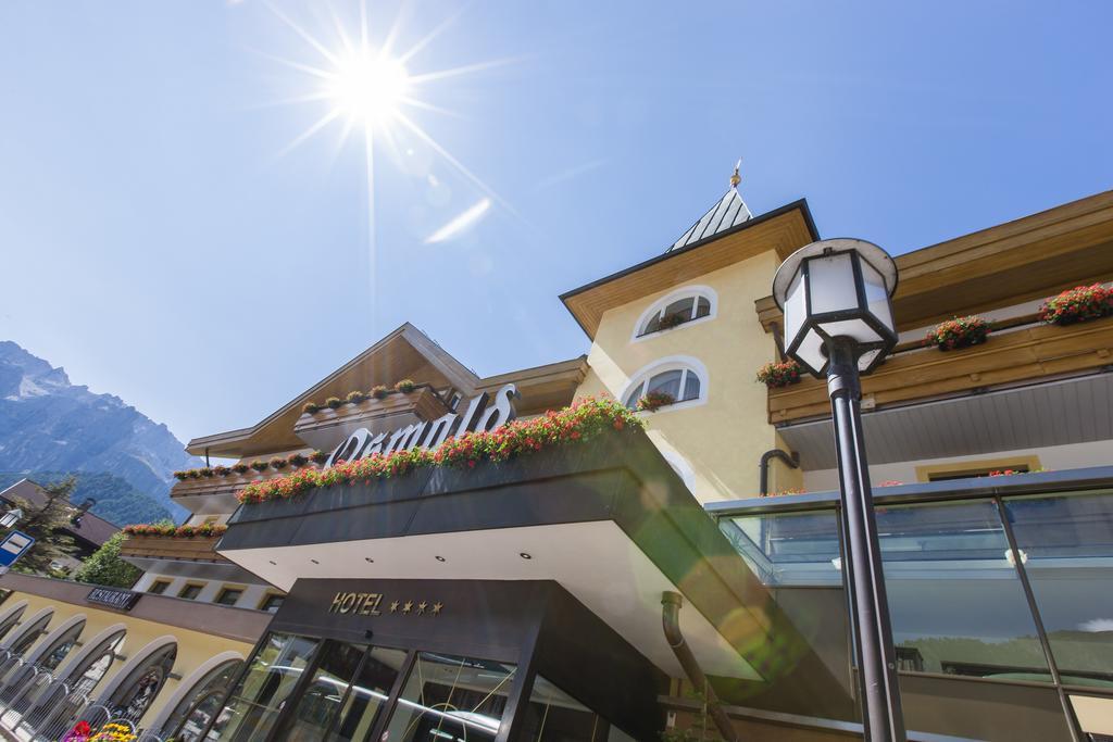 Hotel Oswald Selva di Val Gardena Ngoại thất bức ảnh